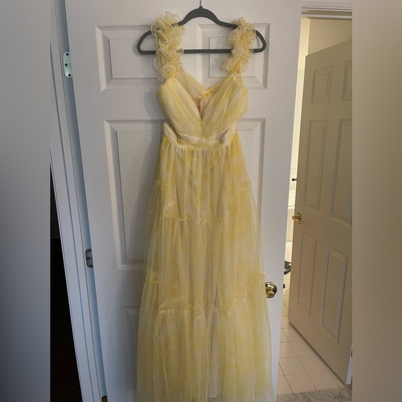 Hello Molly Endless Riviera Maxi Dress Yellow NWT Wedding Guest Bridal Shower M - Picture 4 of 4